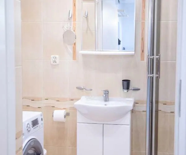 Skwer Kosciuszki Parking!! Apartamento Gdynia